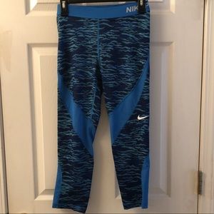 Nike Pro Running Crop Leggings